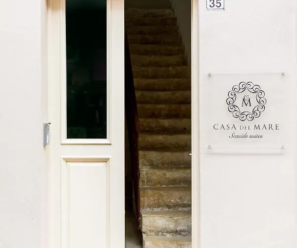 Casa Del Mare מלון דירות 3*